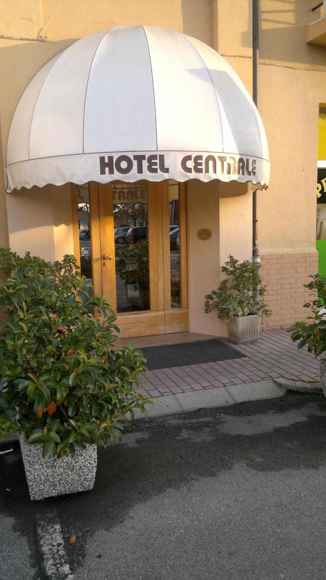 Hotel Centrale Argenta Exterior photo